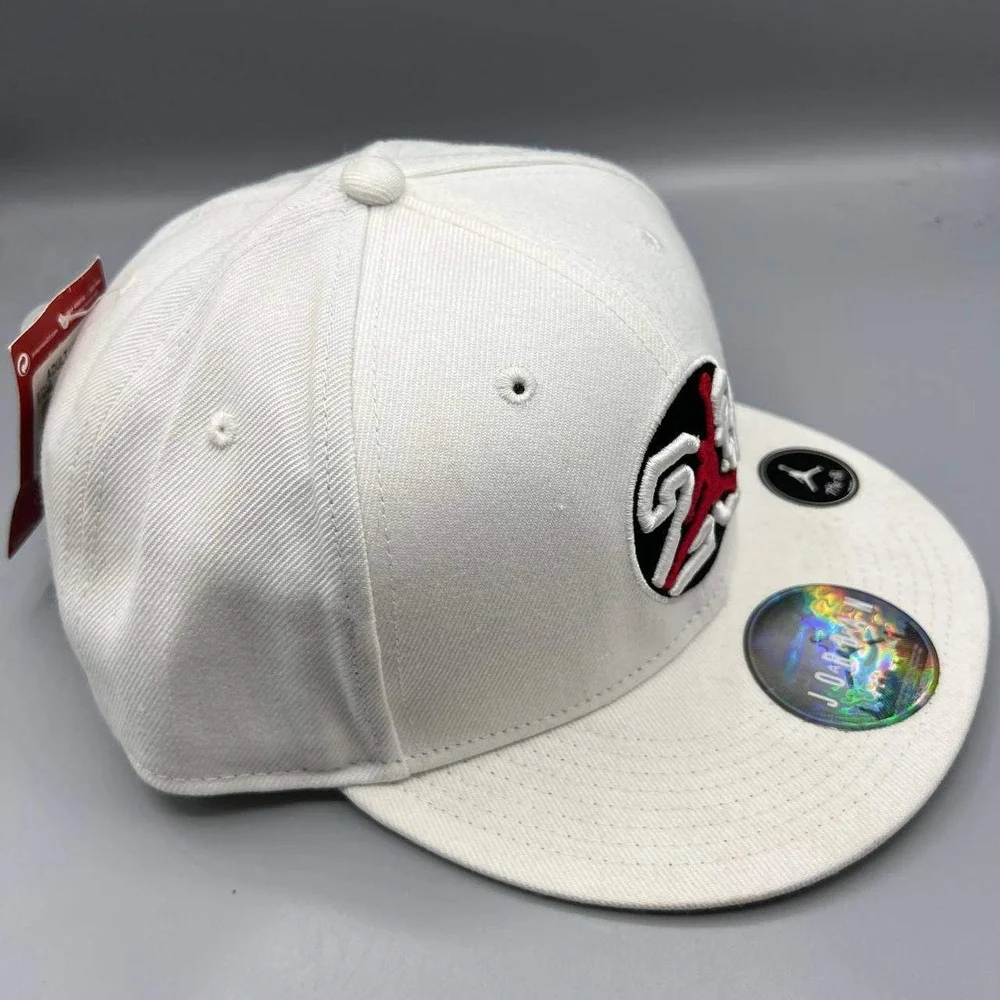 Air Jordan 23 Hat‎ Men 7 5/8 White Embroidered Jumpman Fitted Cap